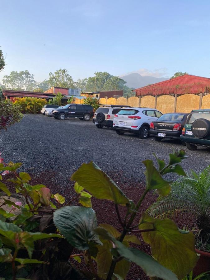 Cabinas Colibri La Fortuna Exterior photo