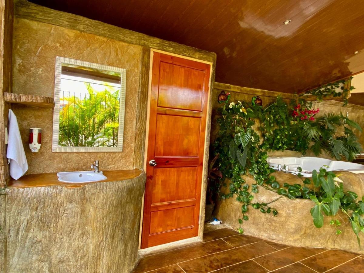 Cabinas Colibri La Fortuna Exterior photo